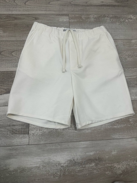 Zara Other - Zara  Cream jogger  Shorts men’s size M  elastic waist